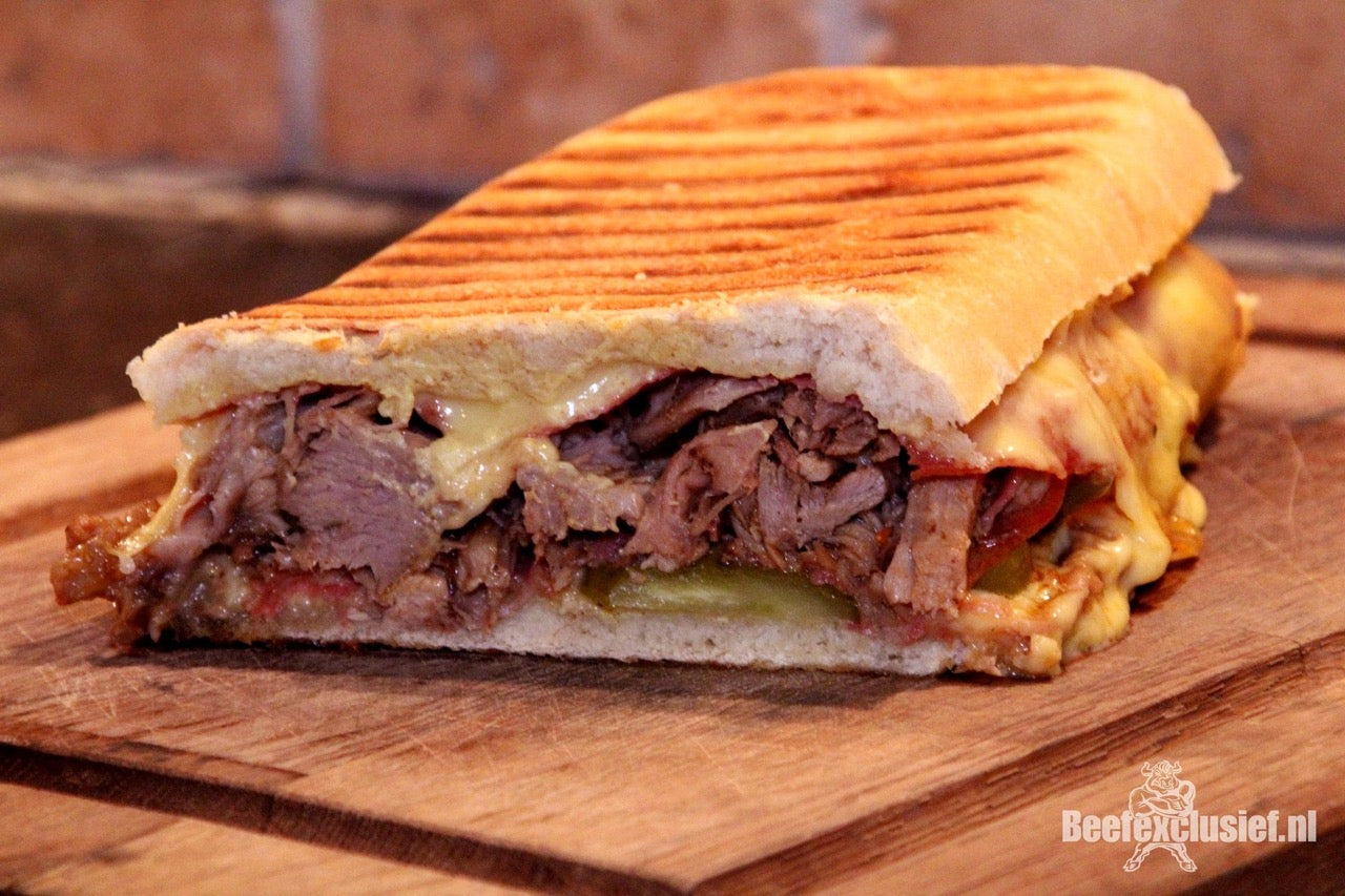 BEEF-X Cuban Sandwich met Pulled Pork 🔥