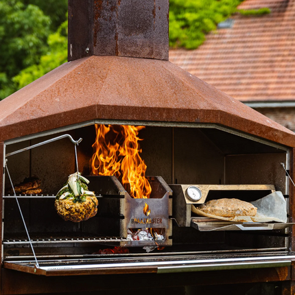 Braaimaster-BraaiOven-in-gebruik-met-brood-bakken