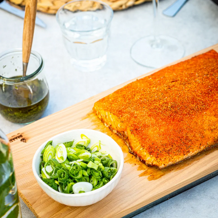 Braaimaster-Cederhoutplankje-large-met-zalm-erop