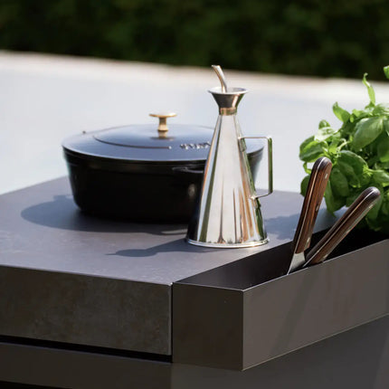 OFYR Heritage 100 PRO Ceramic werkblad met pan en oliekan
