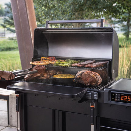 Traeger Wood Fired Grills Traeger Wood Fired Grills Woodridge Elite