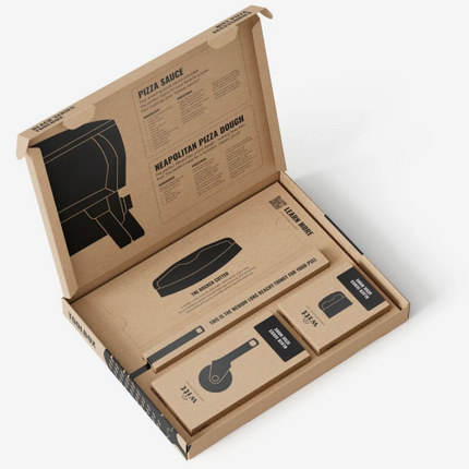 Witt Witt Pizzadoos 14'' pizzaschep, snijwiel, deegschraper zwart
