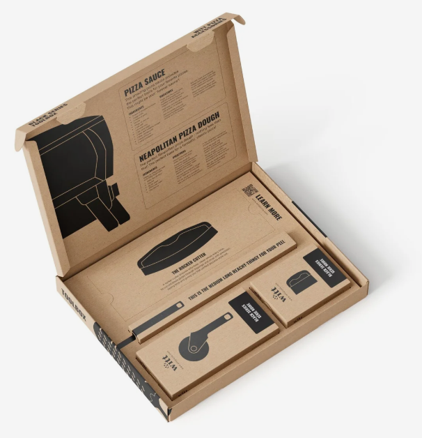 Witt Witt Pizzadoos 14'' pizzaschep, snijwiel, deegschraper zwart