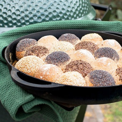 Big Green Egg Big Green Egg Cast Iron Skillet