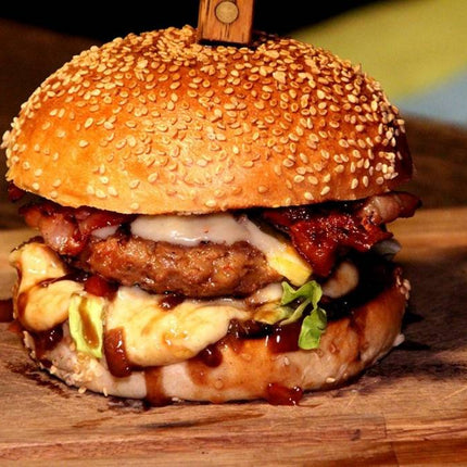Waards rund (Rubia Gallega) - Waardse jalapeno cheddar hamburger