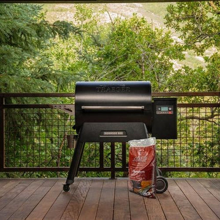Traeger Wood Fired Grills Traeger Wood Fired Grills - FSC Signature Blend Pellets 9kg