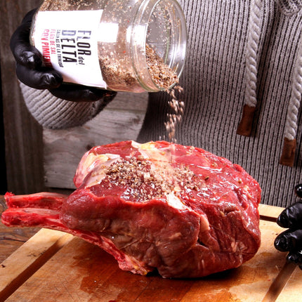 Waards rund Ribstuk of Rib Roast Dry-Aged