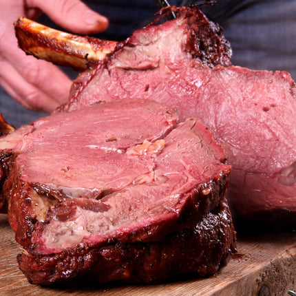 Waards rund Ribstuk of Rib Roast Dry-Aged